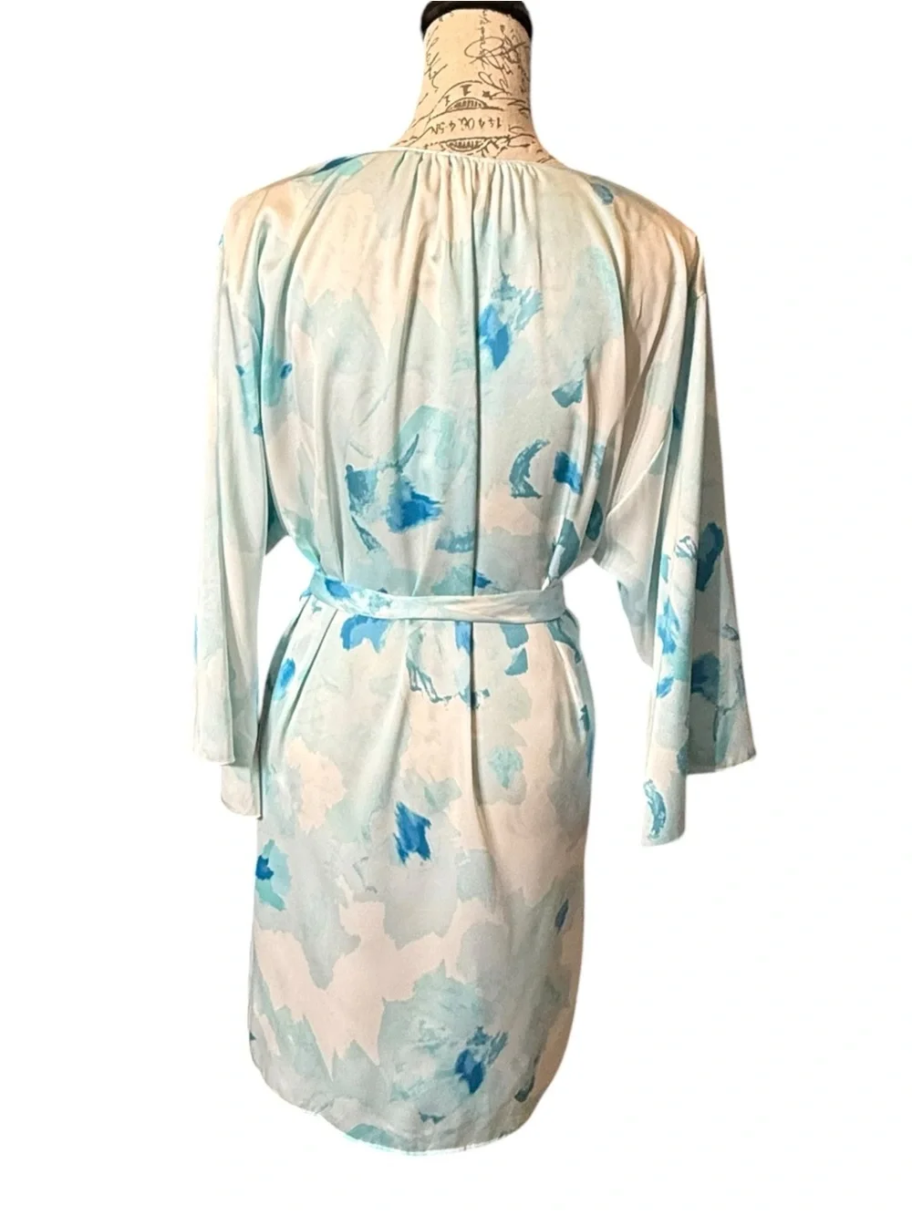 Kate Spade Light Blue Watercolor Satin Wrap Robe Size Medium